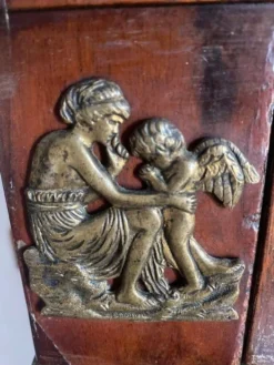 Meuble secrétaire