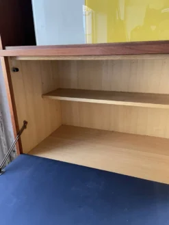 Meuble secrétaire moderniste en teck, années 50