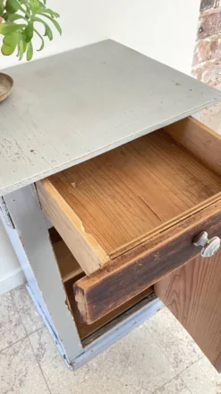 MEUBLE Table de Chevet ANCIENNE