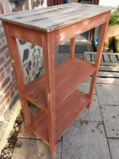 Meuble/étagère ancien sur pieds