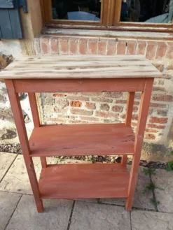 Meuble/étagère ancien sur pieds