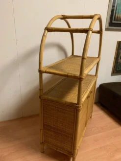 Meuble étagère en rotin des années 1980’
