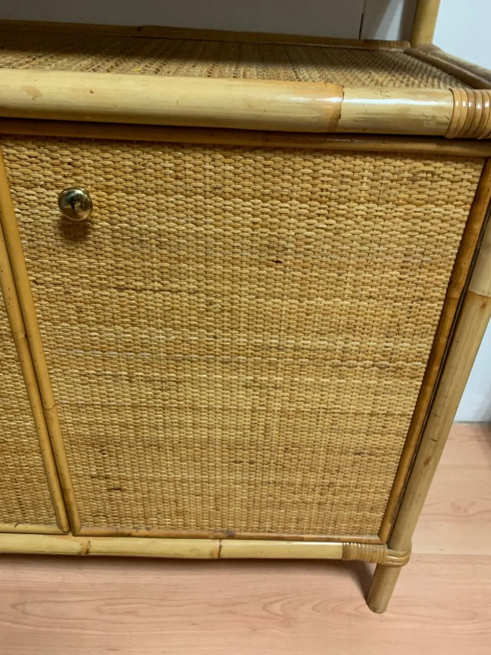 Meuble étagère en rotin des années 1980’