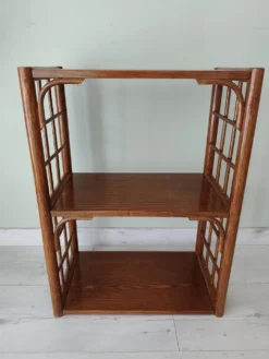 Meuble étagère en rotin et bois