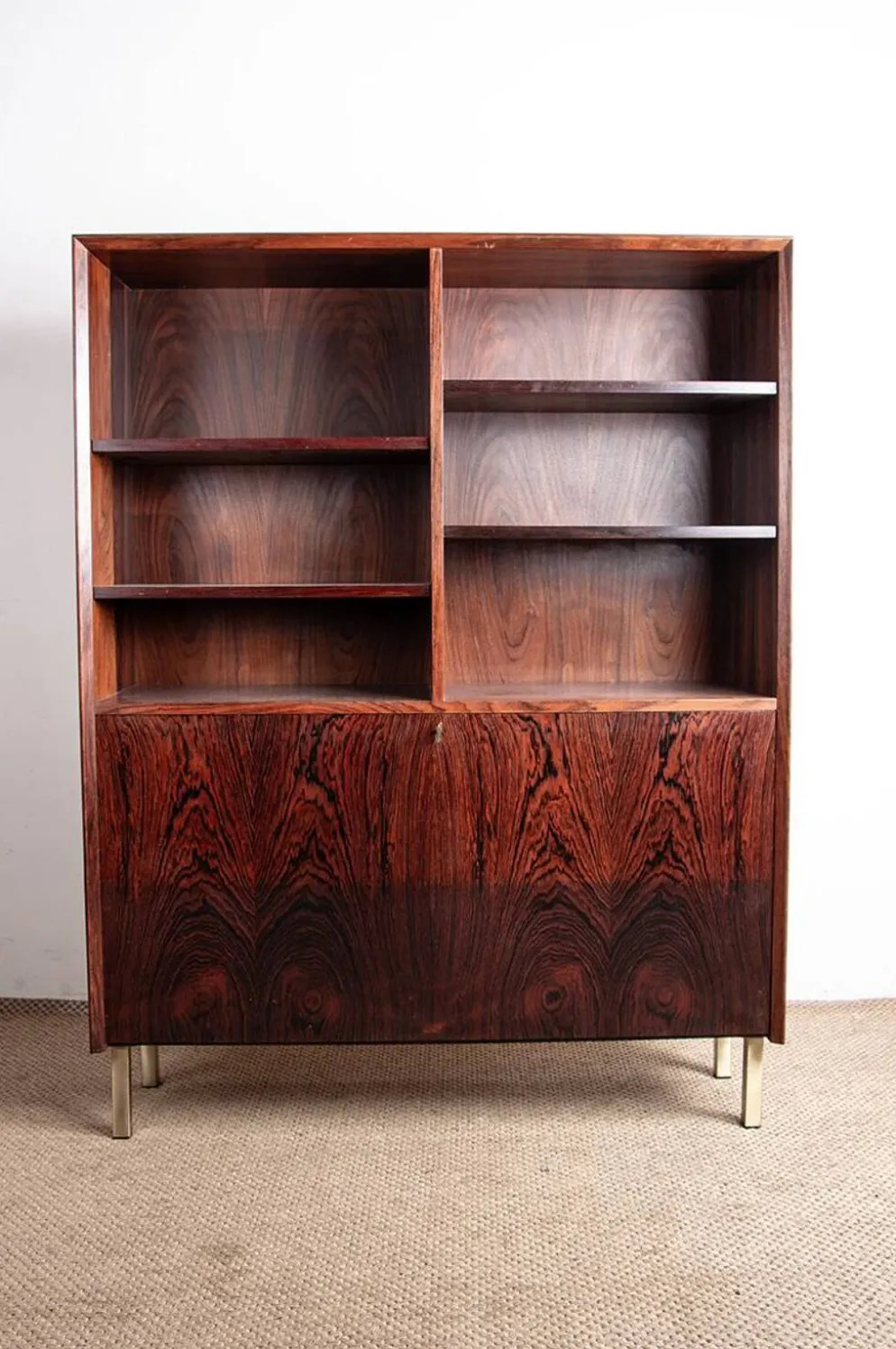 Meuble étagère et bar, Danois, en Palissandre et Laiton, Erik Brouer 1960.