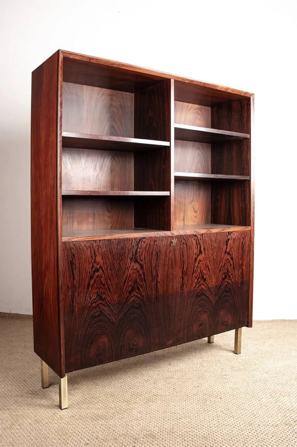 Meuble étagère et bar, Danois, en Palissandre et Laiton, Erik Brouer 1960.