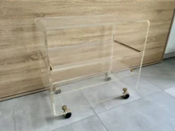 Meuble tele hi-fi en plexiglas transparent 1980 signé David Lange