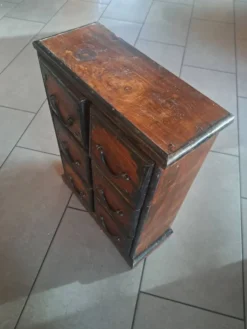 Meuble à thé ancien