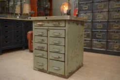 Meuble à tiroirs Militaire en métal 1950