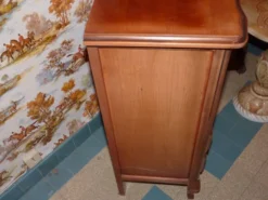 Meuble téléphone ou de rangements vintage