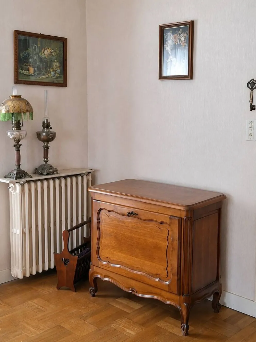 Meuble TV ou bar en merisier massif