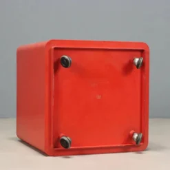 Meuble Valletto Quadro en plastique rouge