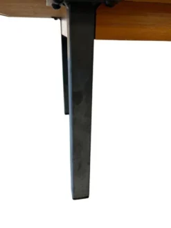 Meuble vintage en bois (commode, meuble TV) avec cadre noir