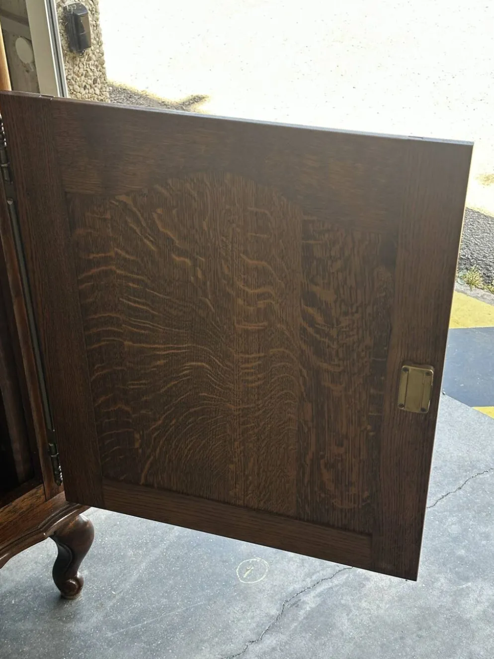 Meuble vintage en chêne massif pour platine vinyle