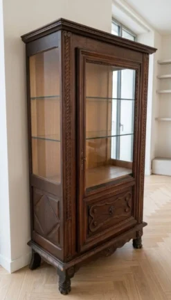Meuble vitrine ancien en bois