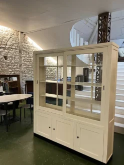 Meuble Vitrine d’atelier 1950