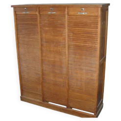 Meuble à volets roulants (meuble à rideaux/tambour)