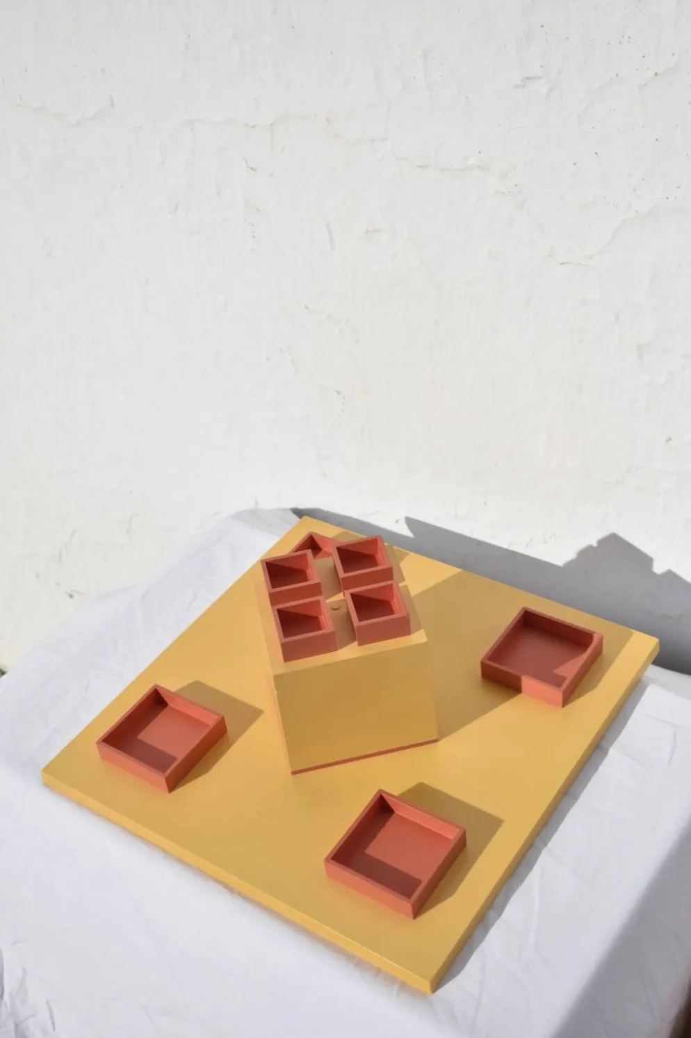 Michael Graves Euclid : quatre bocaux avec couvercle et un plateau
