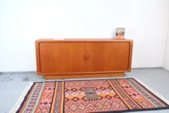Mid Century Dyrlund Buffet Teck Années 60 Années 70 Rétro Vintage