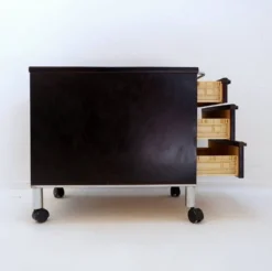 Mid-Century Modern Kinnarps mobile pedestal - Circa 1970