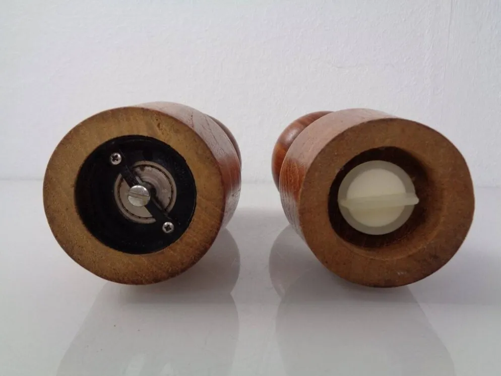 Mid-Century Teak Salt Shaker and Pepper Mill by Zassenhaus, 1960s, Set of 2