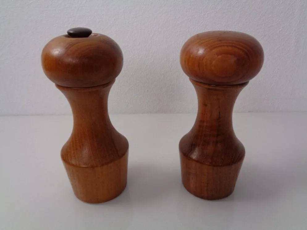 Mid-Century Teak Salt Shaker and Pepper Mill by Zassenhaus, 1960s, Set of 2