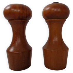 Mid-Century Teak Salt Shaker and Pepper Mill by Zassenhaus, 1960s, Set of 2