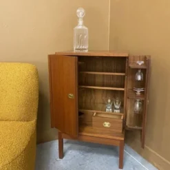 Mini bar, ancien meuble à pipes vintage
