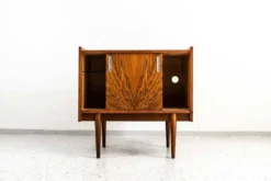 Mini bar vintage par Bytomskie Fabryki Mebli, Pologne, années 1960.