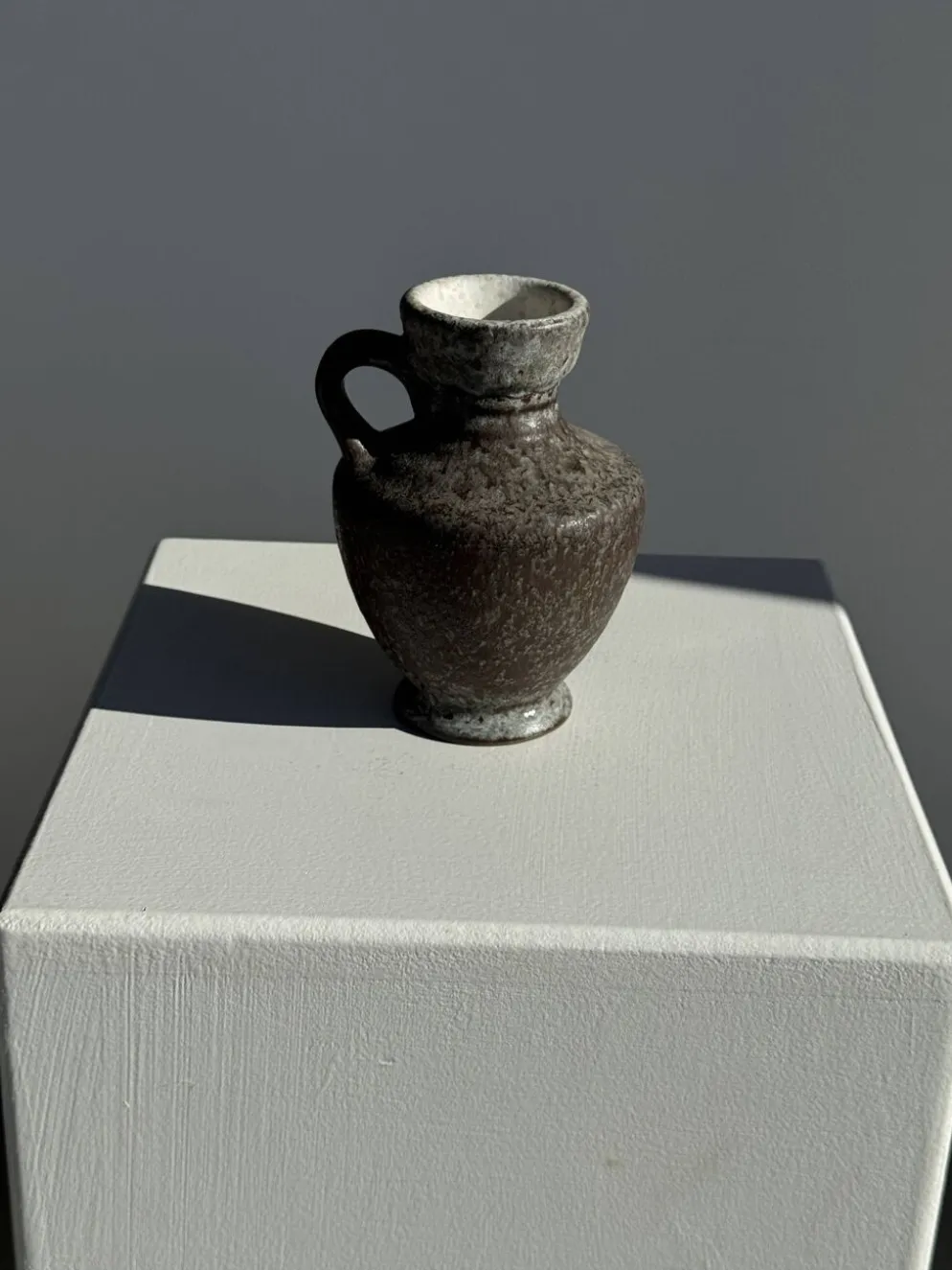 Mini carafe en grès gris H13 D9