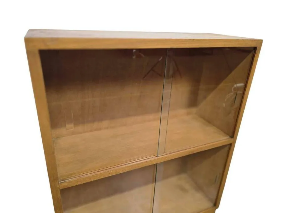Mini étagère vintage en bois / vitrine / bibliothèque