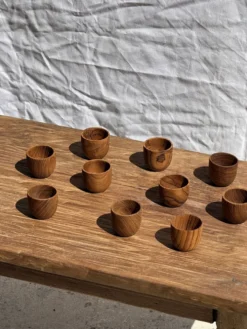 Mini tasse, coupelle ou coquetier en teck H5 D5