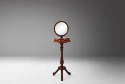 Miroir de maquillage romantique avec rangement latéral, France années 1850
