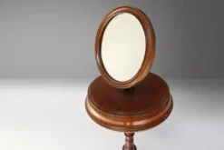 Miroir de maquillage romantique avec rangement latéral, France années 1850