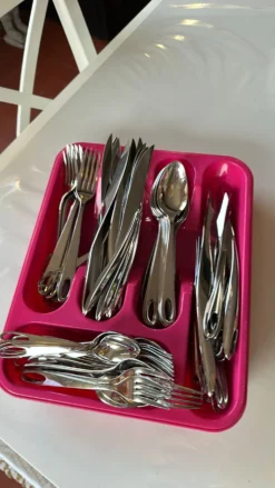 Ménagère complète, comprenant 72 couverts Alessi par Philippe Starck