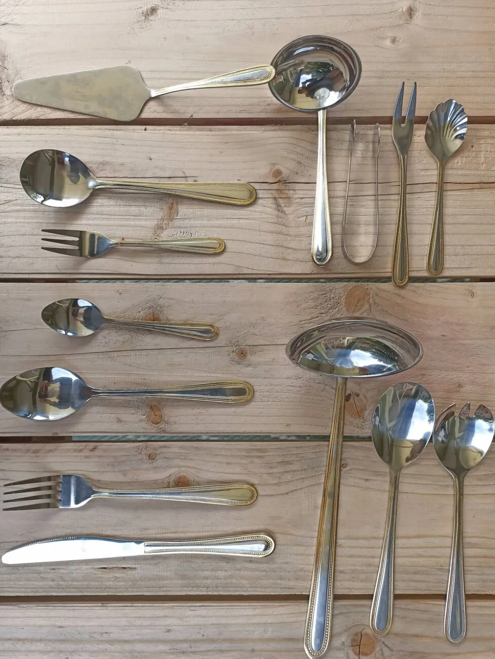 Ménagère complète et son coffre