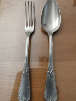 Ménagère 12 couverts type allemande
