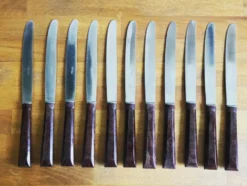 Ménagère de 11 couteaux