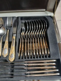 Ménagère de luxe SBS Solinger 63 pieces