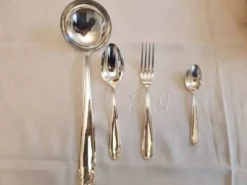 Ménagère en argent 37 pièces style Louis XV