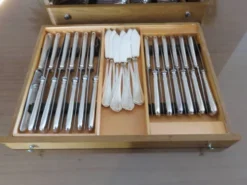 Ménagère Félix Frères Toulouse en métal argenté 124 pièces années 60