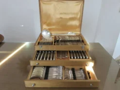 Ménagère Félix Frères Toulouse en métal argenté 124 pièces années 60