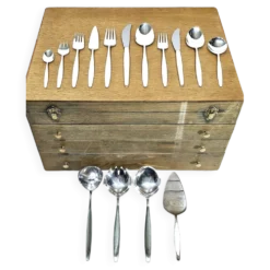 Ménagère georg jensen - modèle cypress - 133 pièces, argent massif