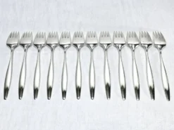 Ménagère georg jensen - modèle cypress - 133 pièces, argent massif