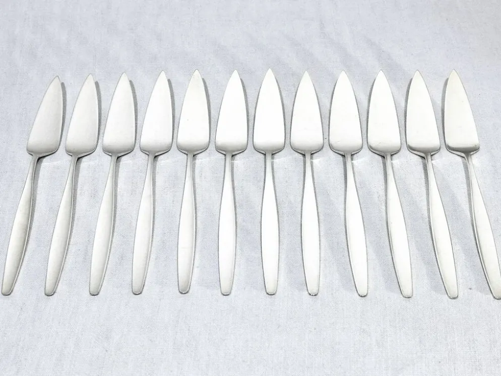 Ménagère georg jensen - modèle cypress - 133 pièces, argent massif