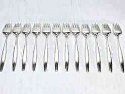 Ménagère georg jensen - modèle cypress - 133 pièces, argent massif