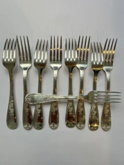 Ménagère 28p. métal argenté style Louis XV