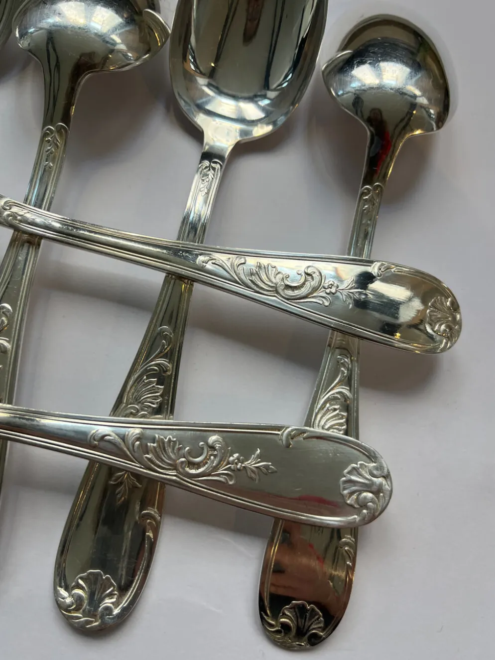 Ménagère 28p. métal argenté style Louis XV