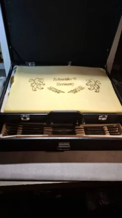 Ménagère Schneider complète neuve
