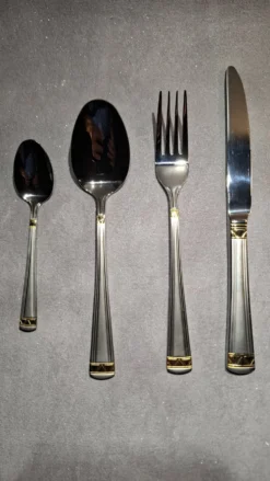Ménagère Schneider complète neuve
